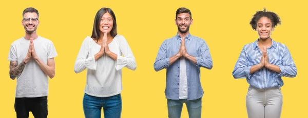 Collage Personas Del Grupo Mujeres Hombres Sobre Fondo Aislado Amarillo — Foto de Stock