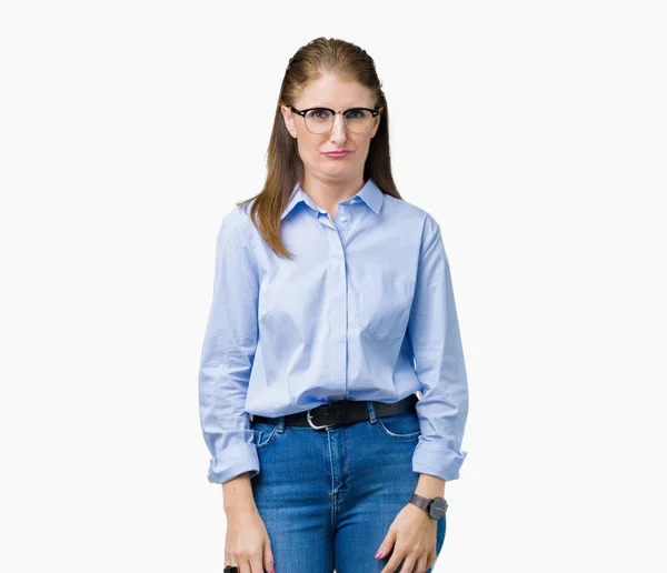 Vackra Medelåldern Mogen Affärskvinna Glasögon Över Isolerade Bakgrund Deprimerad Och — Stockfoto