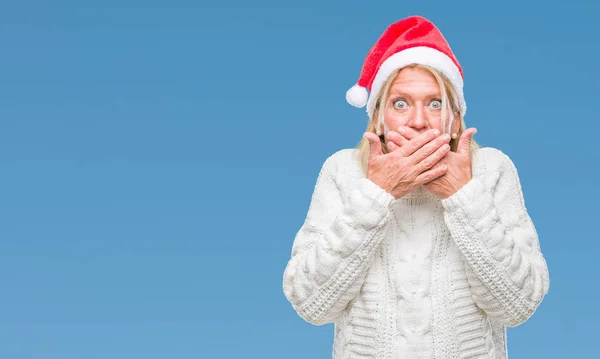 Middle Age Blonde Woman Wearing Christmas Hat Isolated Background Shocked — Stock Photo, Image