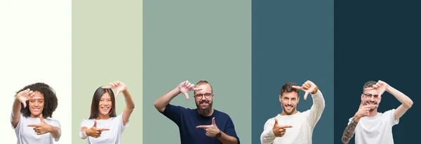 Collage Groupe Jeunes Sur Fond Isolé Coloré Souriant Faisant Cadre — Photo