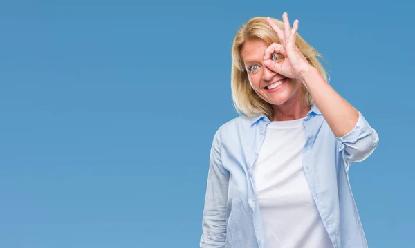 Medioevo Donna Bionda Sfondo Isolato Facendo Gesto Con Mano Sorridente — Foto Stock