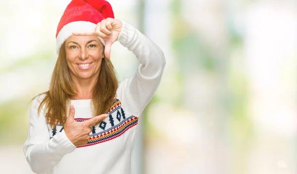 Mujer Adulta Mediana Edad Con Suéter Invierno Sombrero Crisma Sobre — Foto de Stock
