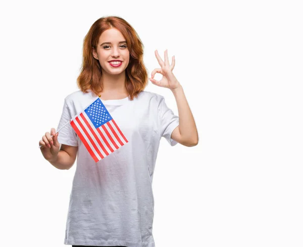 Joven Hermosa Mujer Sosteniendo Bandera América Sobre Fondo Aislado Haciendo —  Fotos de Stock