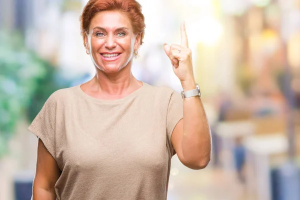 Atrractive Senior Caucasian Redhead Woman Isolated Background Pointing Finger Successful — Stock Photo, Image