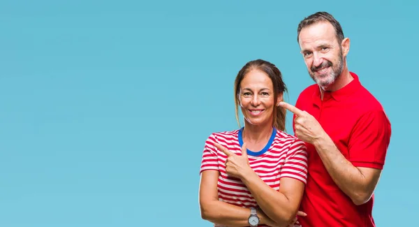 Middle Age Hispanic Couple Love Isolated Background Cheerful Smile Face — Stock Photo, Image