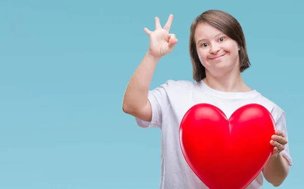 Junge Erwachsene Frau Mit Syndrom Hält Rotes Herz Über Isoliertem — Stockfoto