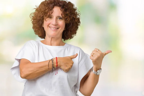 Belle Aînée Âge Moyen Portant Shirt Blanc Sur Fond Isolé — Photo