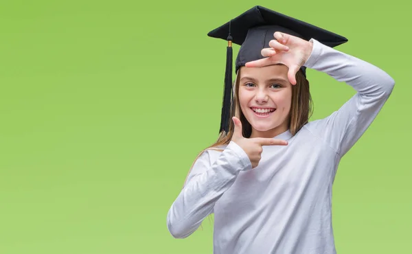 Ung Vacker Flicka Klädd Graduate Cap Över Isolerade Bakgrund Leende — Stockfoto