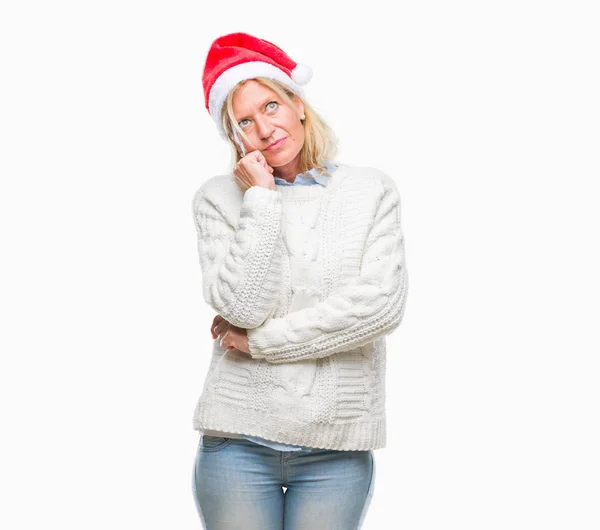 Blond Žena Středního Věku Nosí Vánoční Čepice Přes Samostatný Pozadí — Stock fotografie