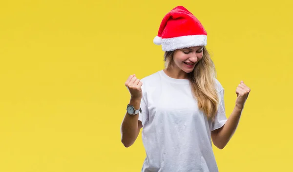 Jovem Bela Mulher Loira Vestindo Chapéu Natal Sobre Fundo Isolado — Fotografia de Stock