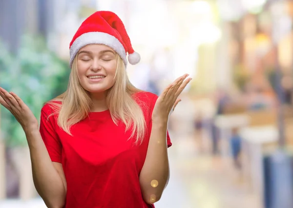 Mulher Caucasiana Jovem Vestindo Chapéu Natal Sobre Fundo Isolado Celebrando — Fotografia de Stock