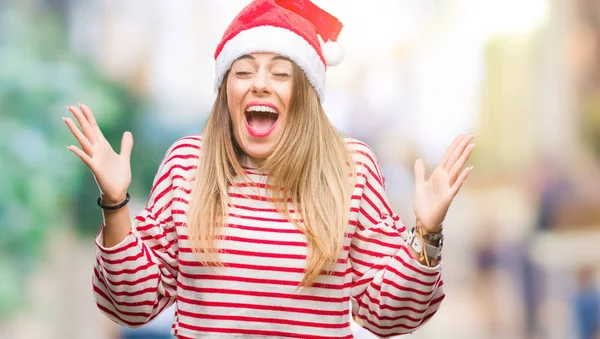 Ung Vacker Kvinna Som Bär Jul Hatt Över Isolerade Bakgrund — Stockfoto