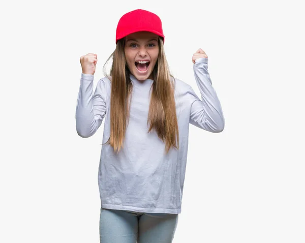 Jeune Belle Fille Portant Chapeau Rouge Fond Isolé Célébrant Surpris — Photo