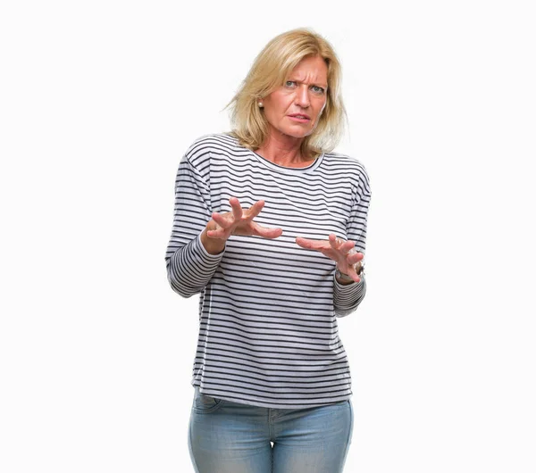 Blonde Vrouw Van Middelbare Leeftijd Geïsoleerde Achtergrond Walgen Expressie Ontevreden — Stockfoto