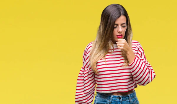 Mujer Hermosa Joven Rayas Casuales Suéter Invierno Sobre Fondo Aislado — Foto de Stock