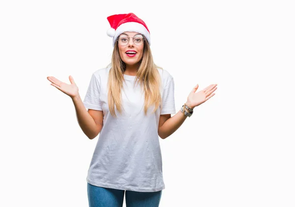 Jovem Mulher Bonita Vestindo Chapéu Natal Sobre Fundo Isolado Sem — Fotografia de Stock