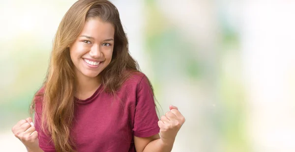 Giovane Bella Donna Bruna Sfondo Isolato Molto Felice Eccitato Facendo — Foto Stock