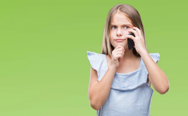 Mooi Meisje Praten Aan Telefoon Geïsoleerde Achtergrond Ernstige Gezicht Denken — Stockfoto