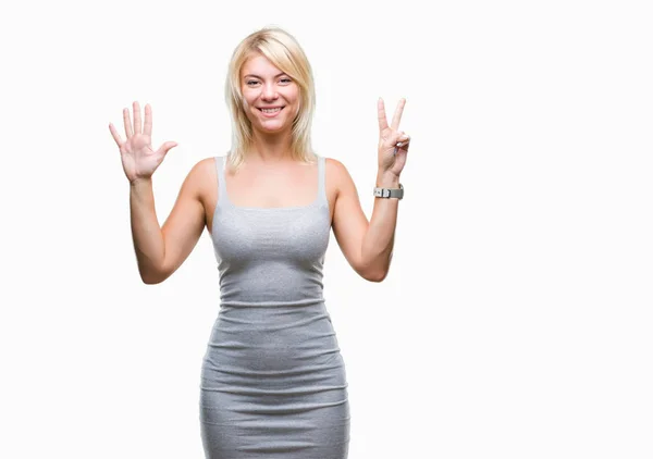 Mladá Krásná Blondýnka Izolované Pozadí Zobrazení Ukázal Prsty Číslo Sedm — Stock fotografie
