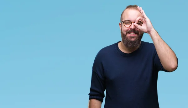 Jeune Homme Hipster Caucasien Portant Des Lunettes Soleil Sur Fond — Photo