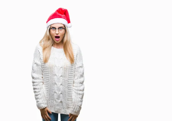 Junge Schöne Blonde Frau Trägt Weihnachtsmütze Über Isoliertem Hintergrund Ängstlich — Stockfoto