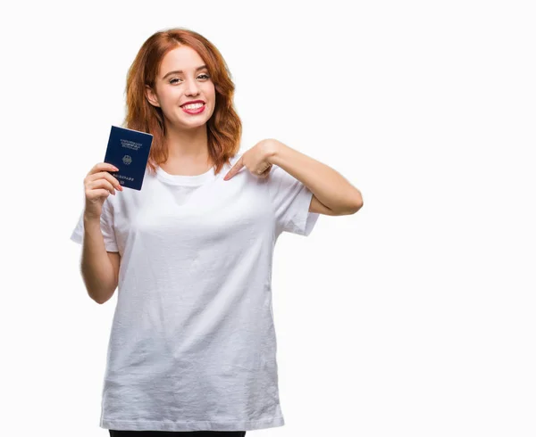 Jovem Bela Mulher Segurando Passaporte Alemanha Sobre Fundo Isolado Com — Fotografia de Stock