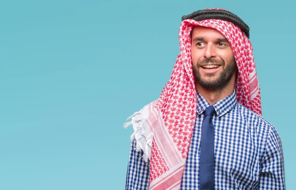 Jeune Homme Affaires Arabe Beau Portant Keffiyeh Sur Fond Isolé — Photo