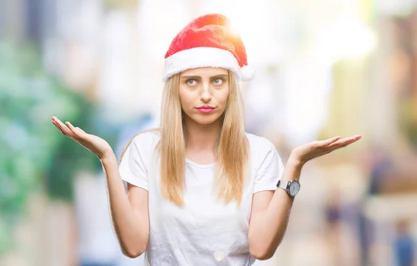 Giovane Bella Donna Bionda Cappello Natale Sfondo Isolato Espressione Indiscreta — Foto Stock