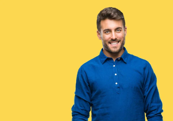 Joven Hombre Guapo Sobre Fondo Aislado Mirando Hacia Otro Lado —  Fotos de Stock