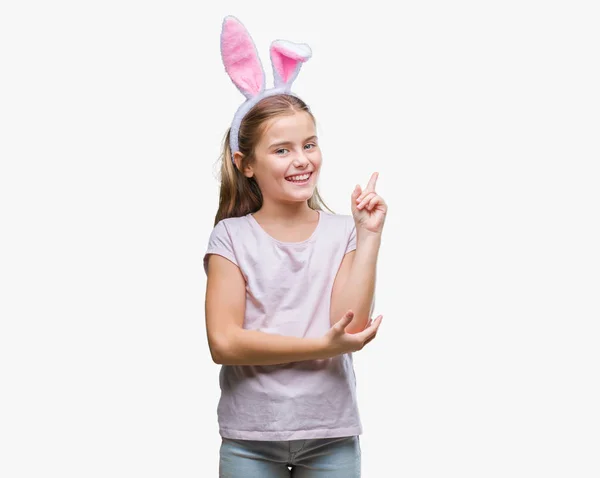 Mladá Krásná Dívka Která Nosí Velikonoční Zajíček Uši Izolované Pozadí — Stock fotografie