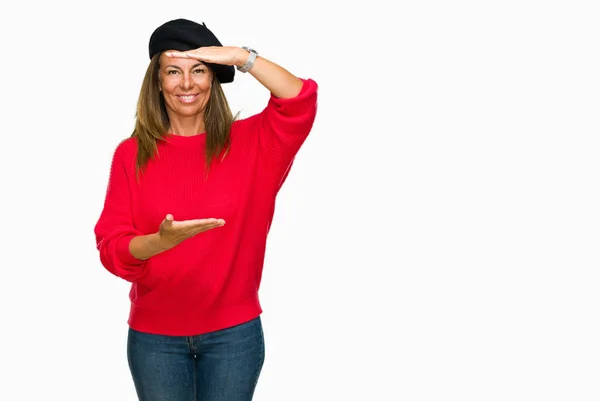 Middle Age Adult Woman Wearing Fashion Beret Isolated Background Gesturing — Stock Photo, Image