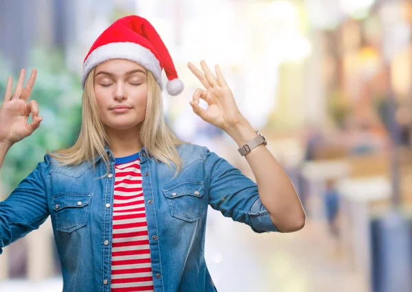 Jeune Femme Caucasienne Portant Chapeau Noël Sur Fond Isolé Détendre — Photo