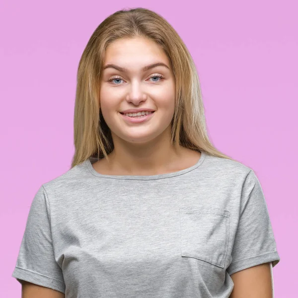 Jonge Kaukasische Vrouw Geïsoleerde Achtergrond Met Een Gelukkig Cool Glimlach — Stockfoto