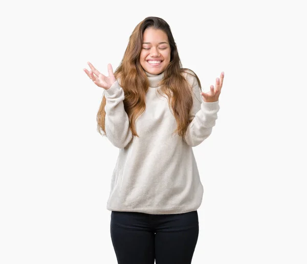 Junge Schöne Brünette Frau Rollkragenpullover Über Isoliertem Hintergrund Feiert Verrückt — Stockfoto