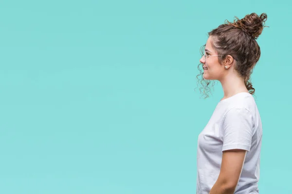 Mooie Jonge Brunette Krullend Haar Meisje Dragen Bril Geïsoleerde Achtergrond — Stockfoto