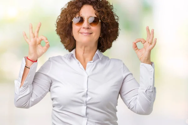 Belle Femme Affaires Senior Âge Moyen Portant Des Lunettes Soleil — Photo