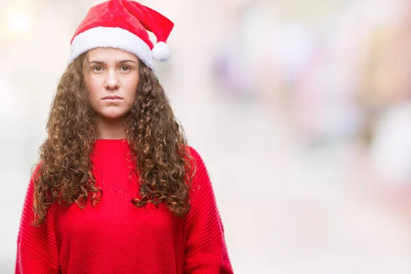Mladá Bruneta Dívka Která Nosí Vánoční Čepice Izolované Pozadí Vážným — Stock fotografie