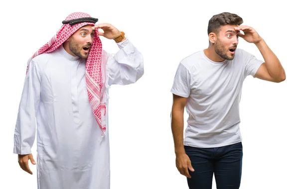 ハンサムな若い男と非常に幸せと笑顔の頭上の手で遠く離れている孤立した背景にアラブ人のコラージュ 概念を検索 — ストック写真