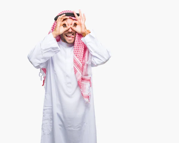 Junger Gutaussehender Mann Der Keffiyeh Über Isoliertem Hintergrund Trägt Macht — Stockfoto