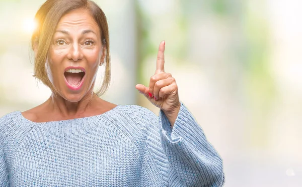 Ältere Hispanische Frau Mittleren Alters Trägt Winterpullover Über Isoliertem Hintergrund — Stockfoto