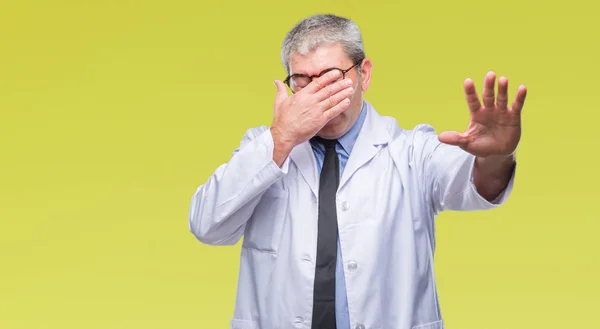 Handsome Senior Doctor Scientist Professional Man Wearing White Coat Isolated — Stock Photo, Image