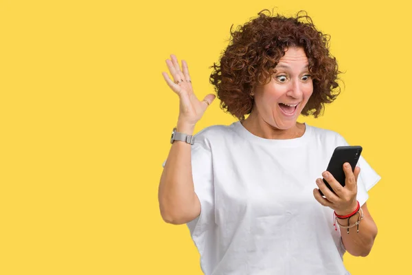 Mujer Mayor Mediana Edad Que Usa Envía Mensajes Texto Con —  Fotos de Stock