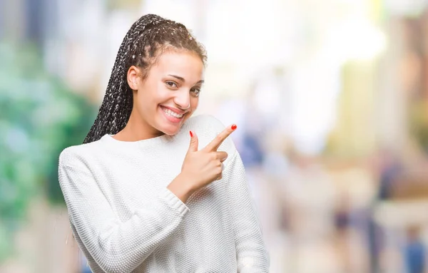 Joven Chica Afroamericana Trenzada Con Suéter Invierno Sobre Fondo Aislado —  Fotos de Stock