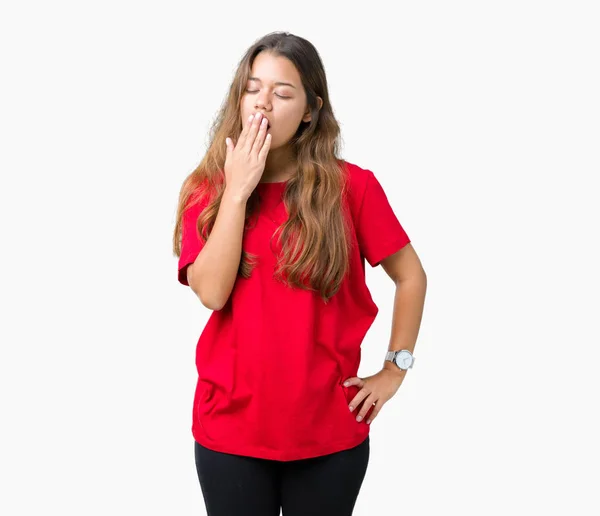 Joven Hermosa Mujer Morena Vistiendo Camiseta Roja Sobre Fondo Aislado —  Fotos de Stock