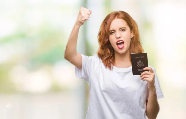 Genç Güzel Kadın Holding Pasaport Amerika Birleşik Devletleri Izole Arka — Stok fotoğraf