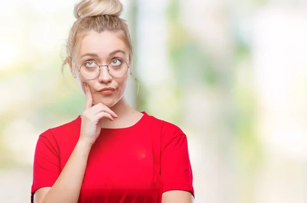 Jeune Femme Blonde Portant Des Lunettes Sur Fond Isolé Avec — Photo