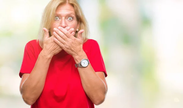 Middle Age Blonde Woman Isolated Background Shocked Covering Mouth Hands — Stock Photo, Image