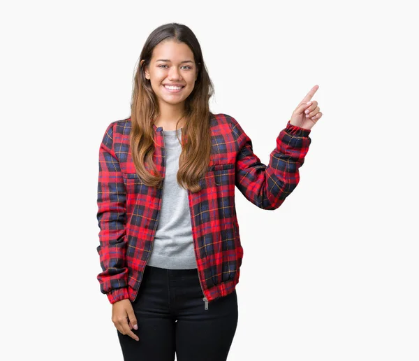 Joven Mujer Morena Hermosa Con Una Chaqueta Sobre Fondo Aislado —  Fotos de Stock