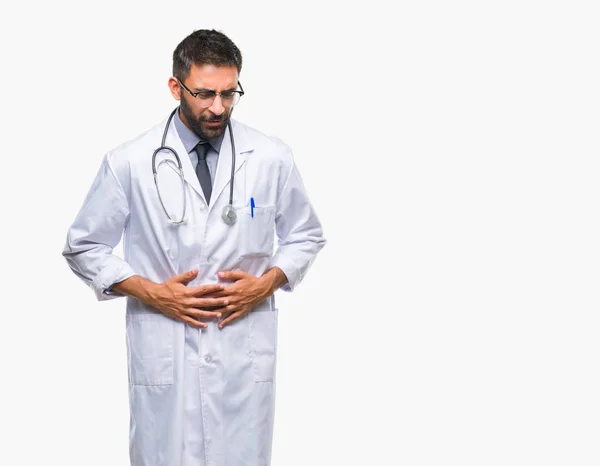 Dorosły Hiszpanin Lekarz Mężczyzna Białym Tle Ręką Żołądek Niestrawność Bolesnej — Zdjęcie stockowe