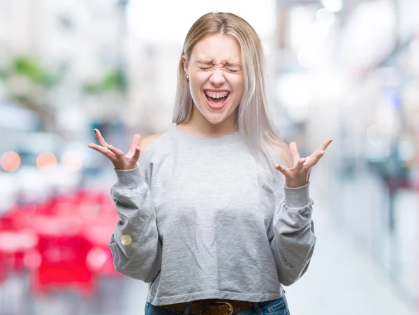 Mladá Blond Žena Izolované Pozadí Slaví Mad Crazy Pro Úspěch — Stock fotografie